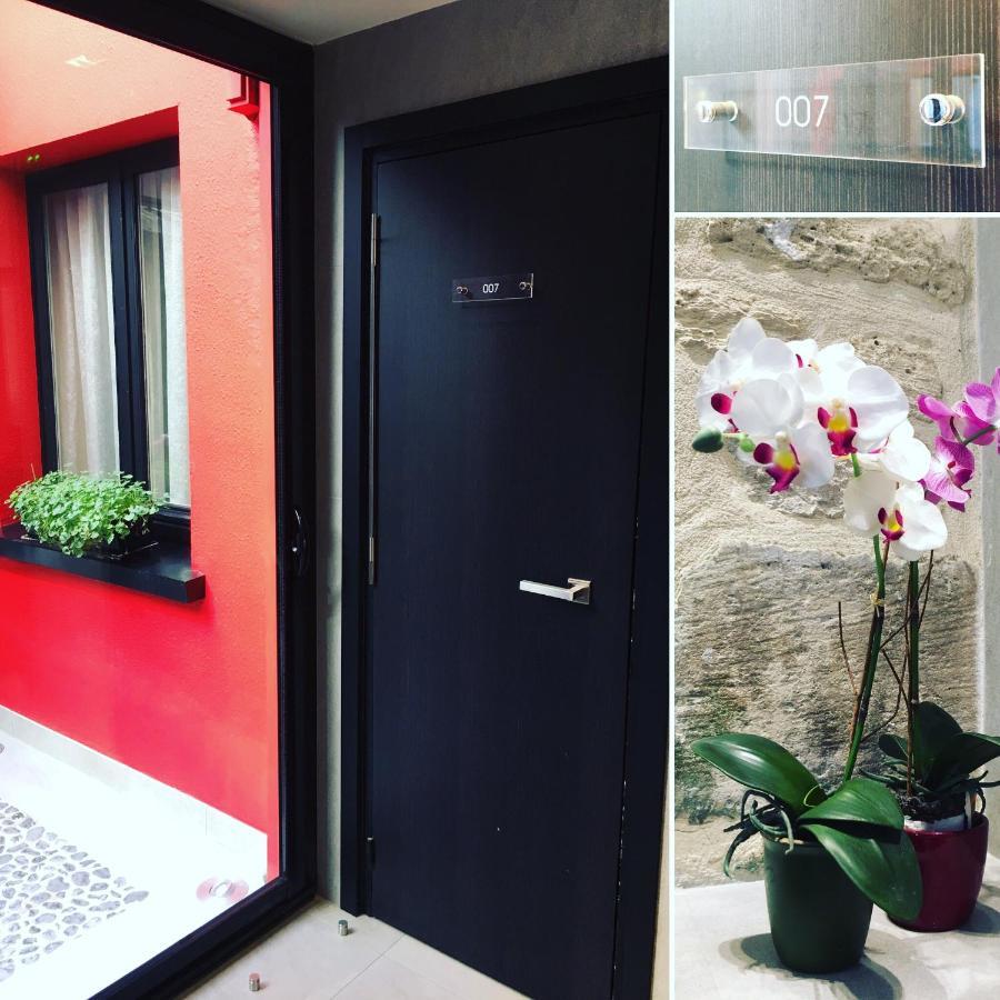 Hotel Du Vieux Saule Paris Eksteriør billede